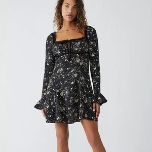 Free People Tess Black Floral Long Sleeve Mini Dress Size Small